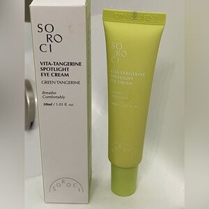 Nwb Vita-Tangerine Spotlight Eye Cream 1 oz- Green